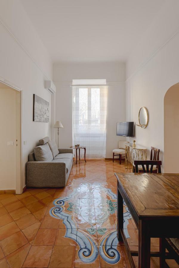 Romantic Apartament 2 Piazza Del Popolo Exterior photo